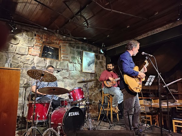 Restaurant El Meson Nerudiano 3