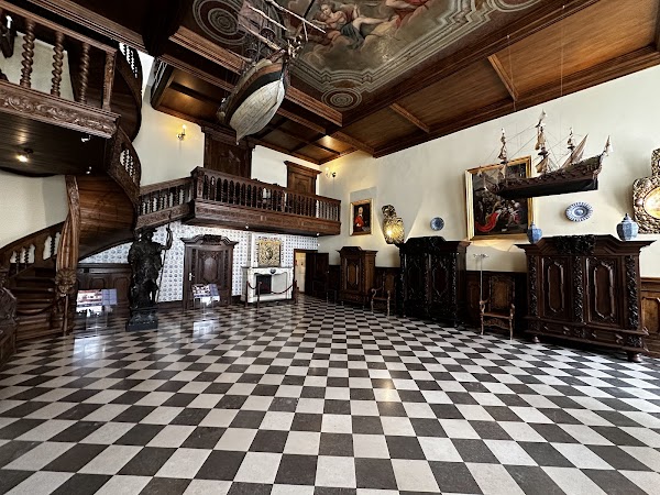 Artus Court 4