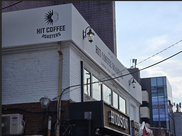 Hit Coffee Roasters Itaewon Branch
