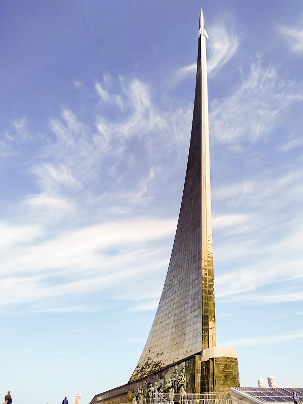 Space Conquerors Monument 1