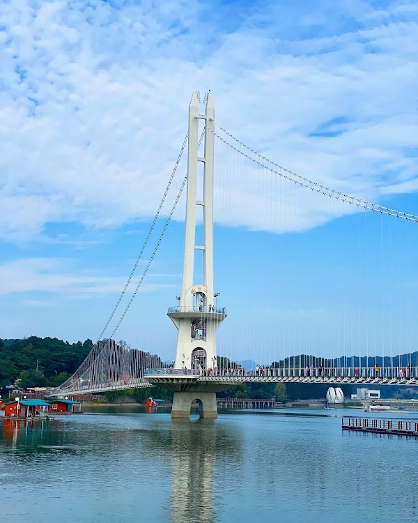 Yedangho Suspension Bridge