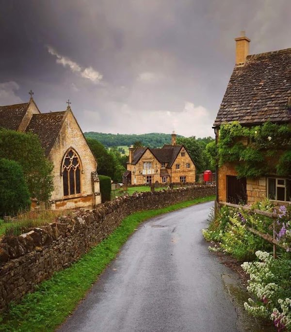 Snowshill 5