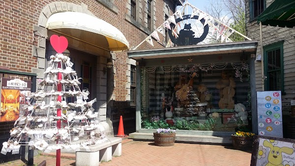 Rokkatei Otaru Canal Store