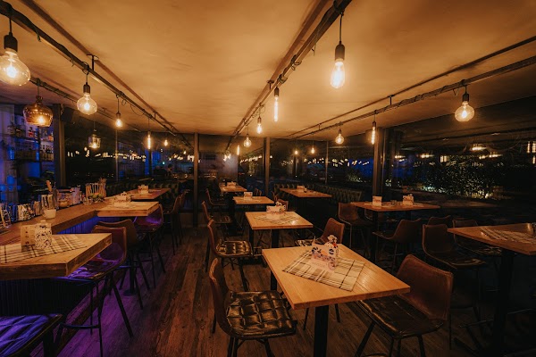 Pizzeria & Ristorante Grande - Casaantonio e piccolo Giò