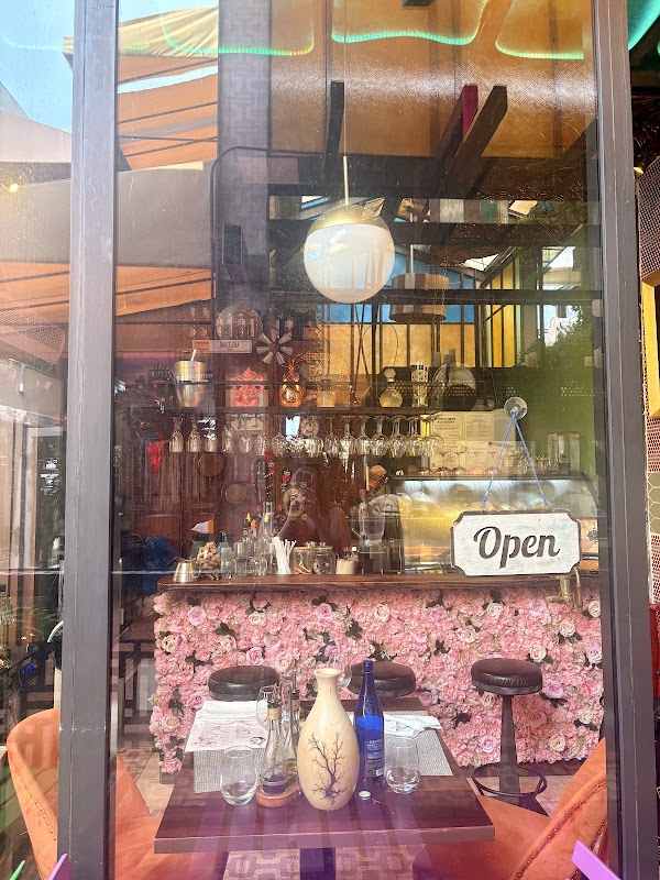 Lili's Gourmet Tapas 1