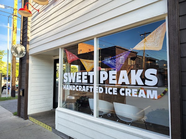 Sweet Peaks Ice Cream | Whitefish 1