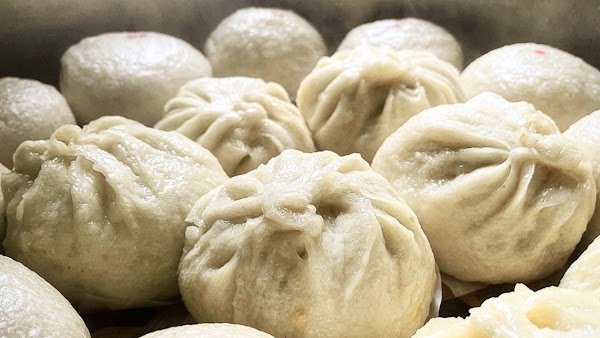 กู่หลงเปา ซาลาเปาโบราณ (สาขาเจริญกรุงหมอมี Charoenkrung Momi) Gu Long Bao Artisanal Bun Shop 古笼包包子店 5