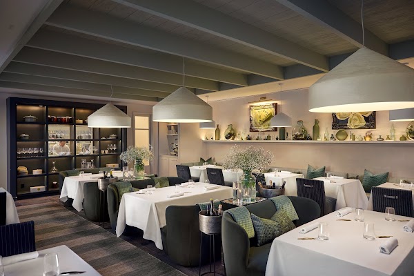 Essence Restaurant by ROKI Collection 3
