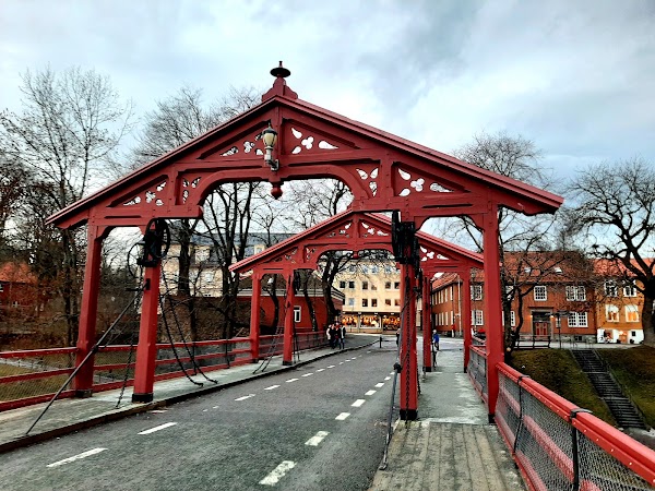 Old Town Bridge 4