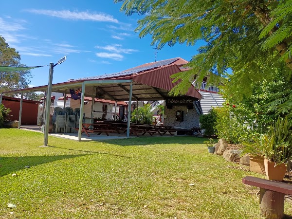 Historic Theebine Hotel