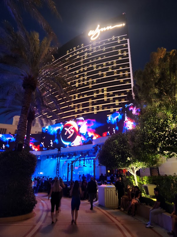 XS Nightclub 4