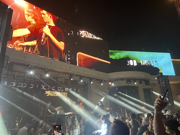 XS Nightclub 2
