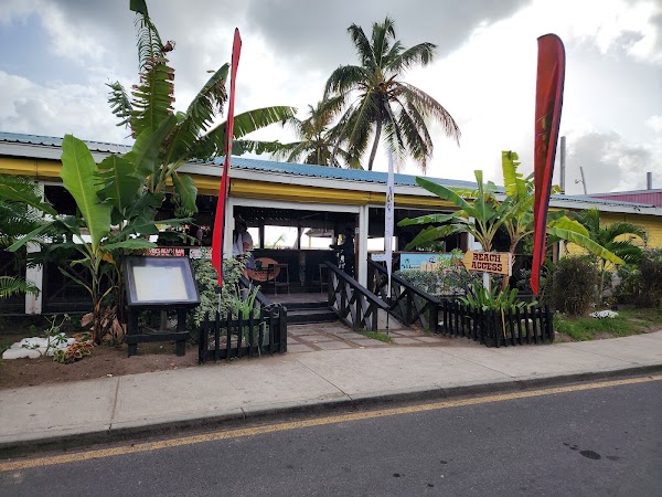 Vibes Beach Bar