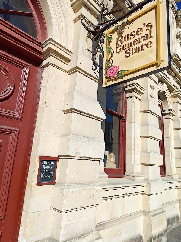 Rose’s General Store