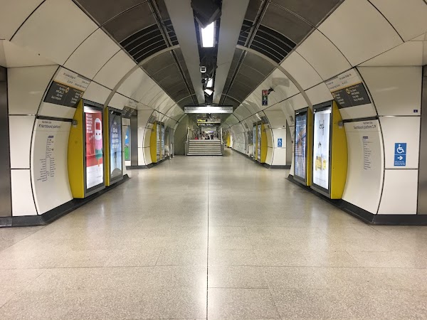London Bridge Underground Station 4