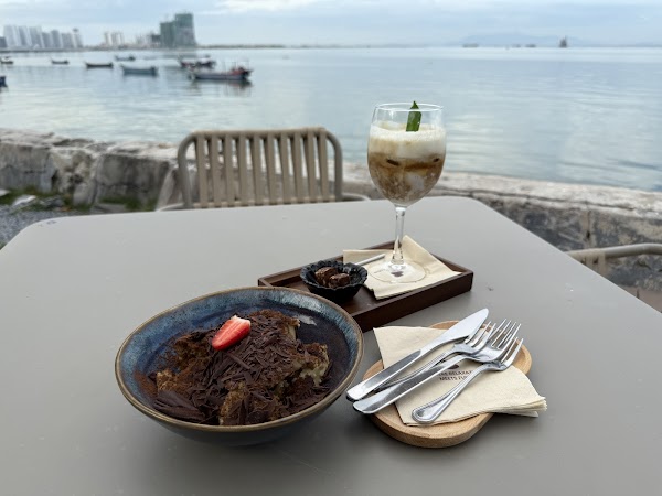 Batu Cafe & Bar 5