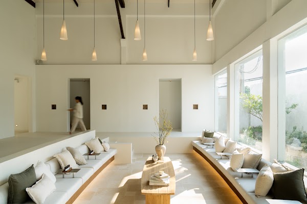 White Wood Green Spa & Wellness Yenakart 5