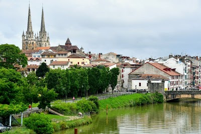 Bayonne