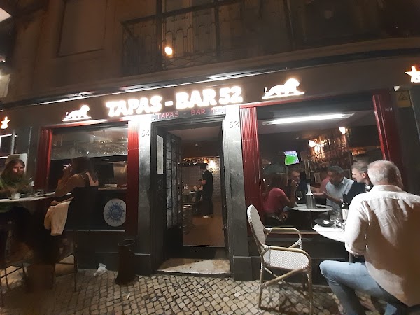 Tapas Bar 52 3
