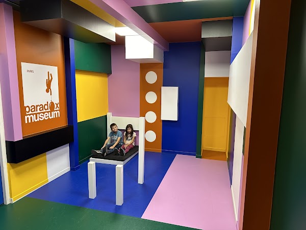 Paradox Museum Paris 3