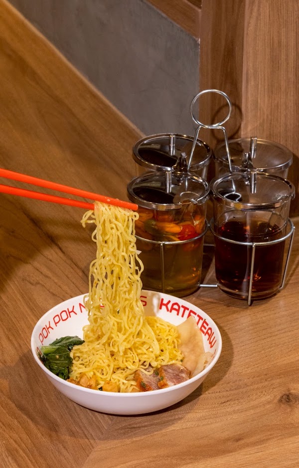 Kate Teaw Pok Pok & Tom Yum Noodles Siam Square Soi 10 (เกศเตี๋ยว ก๋วยเตี๋ยว ป๊อกป๊อก ต้มยำ - สยามสแควร์ซอย 10) 5
