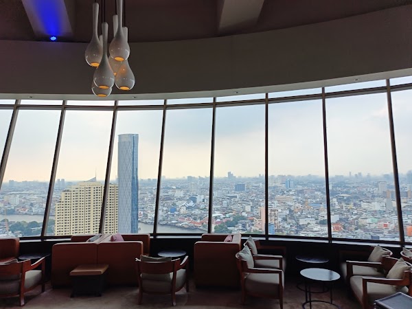 Three Sixty Lounge 3