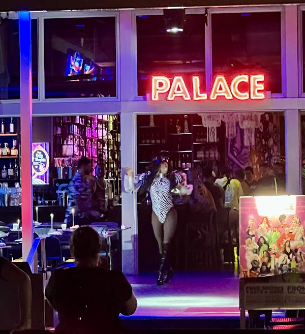 Palace Bar & Restaurant 2