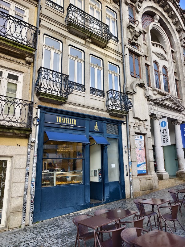 Traveller - Brunch & All Day Café