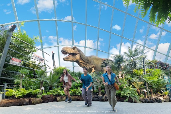 Jurassic World The Experience