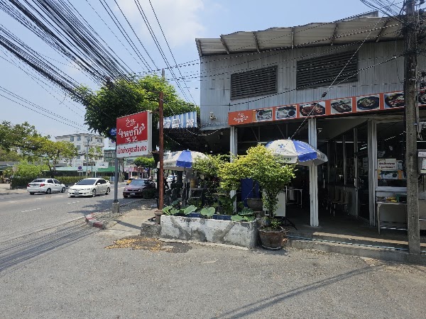 Hongki (Jingjing family restaurant) 1
