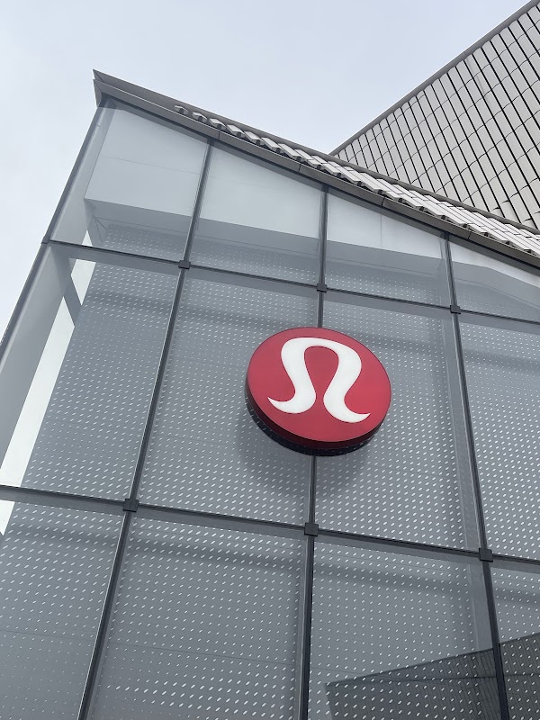 Lululemon 4