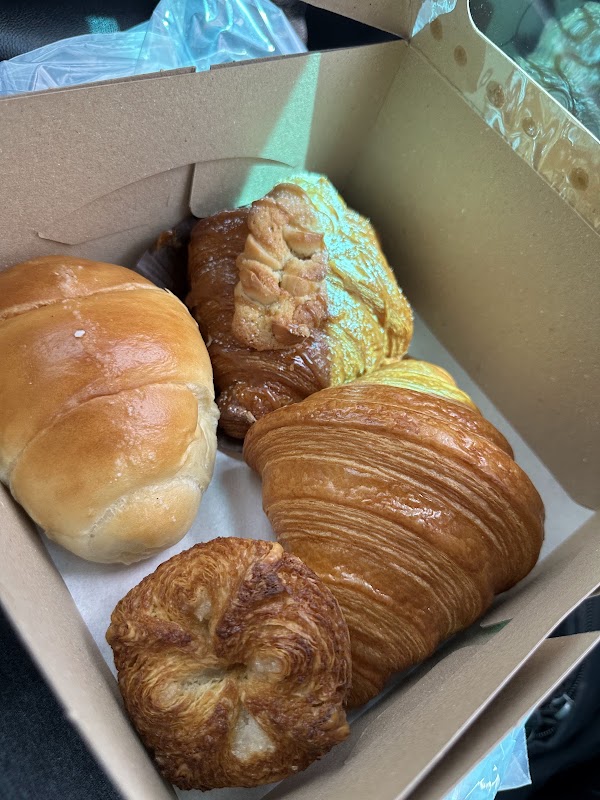 Pete Croissanterie 3