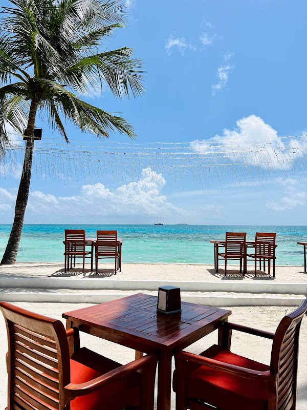 Heron Beach Hotel 2