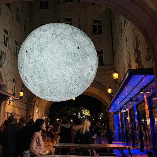 Vincent Hall - Budapest
