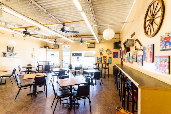M & J Soul Food Restaurant 3