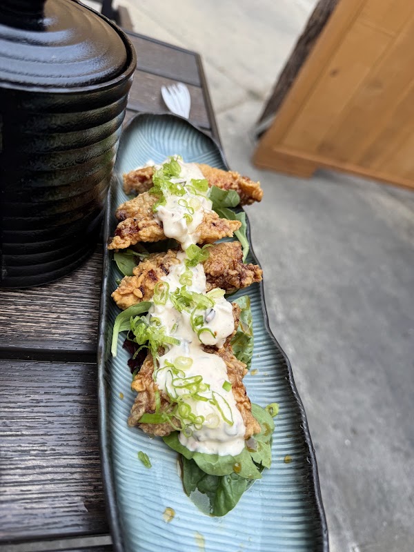 EE NAMI Tonkatsu Izakaya 4