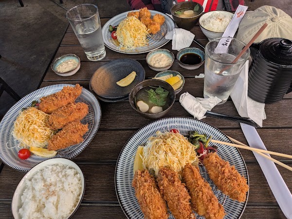 EE NAMI Tonkatsu Izakaya 3