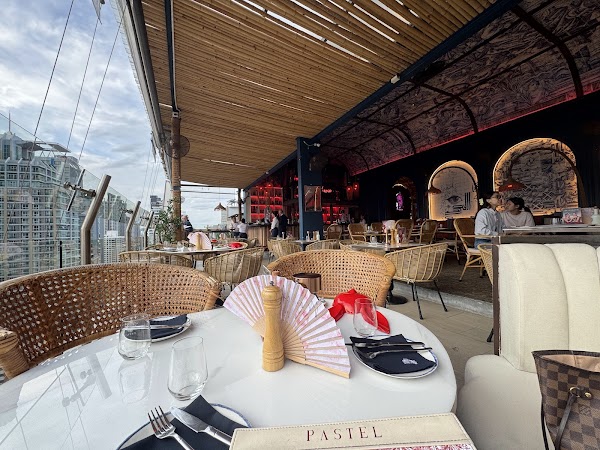 Pastel Rooftop Bar & Mediterranean Dining 4