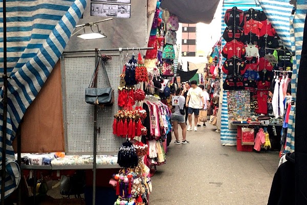 Ladies' Market 4