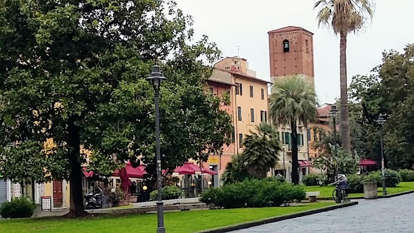 Piazza Dante Alighieri 1