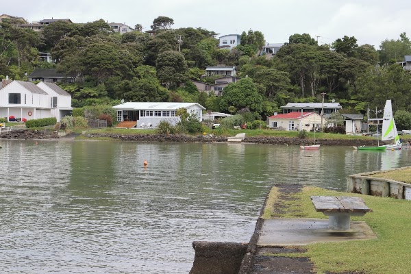 Raglan 3
