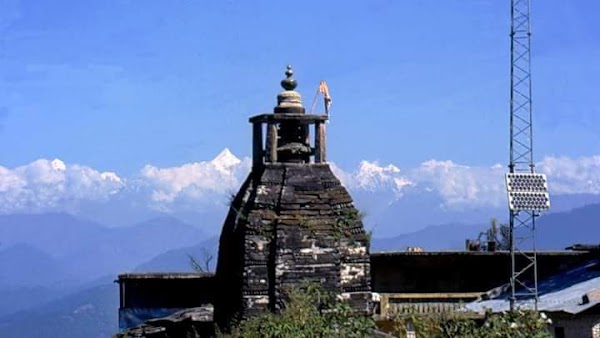 Patal Bhuvaneshwar Cave Temple 3