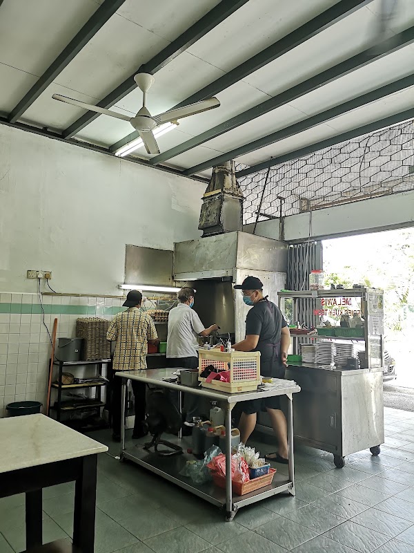 Melawis Fried Kuey Teow 4