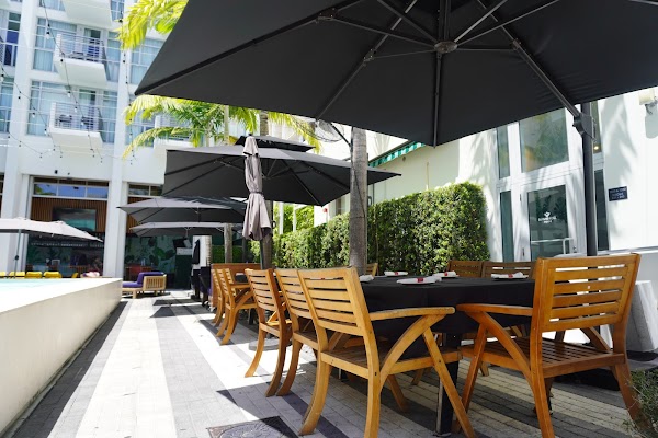 Sola Miami Beach 1