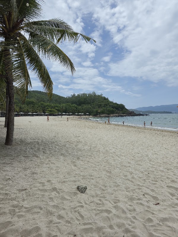 Bãi biển Nhũ Tiên 3