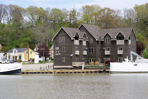 Inn On The Harbour