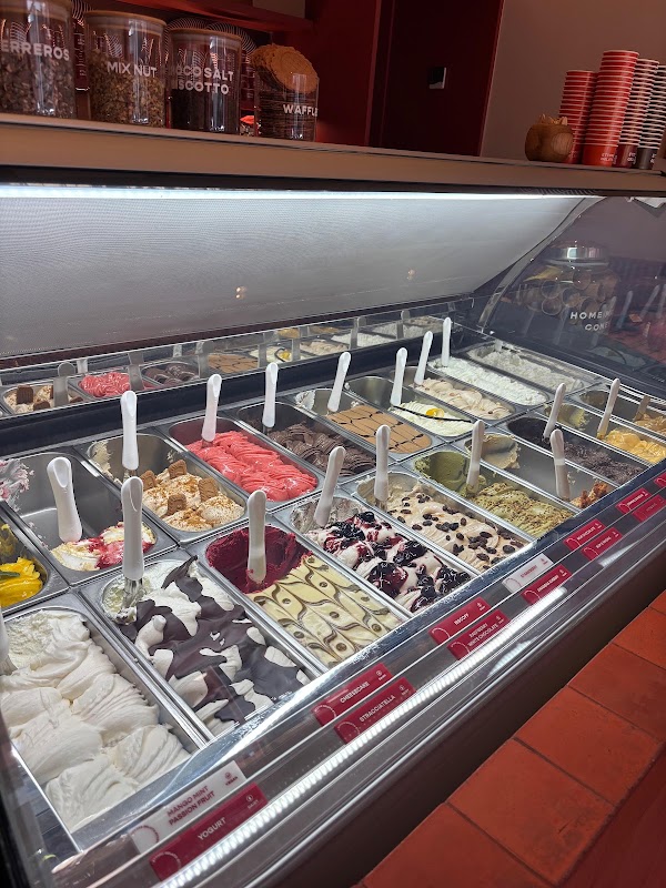 Ettore Gelato Pererenan 2