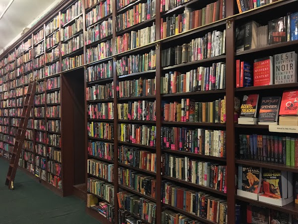 Mysterious Book Shop 5
