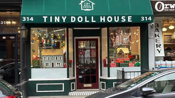 Tiny Doll House