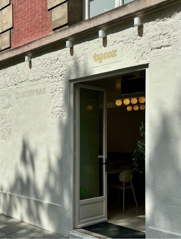 TYCOZ - CRÊPERIE & OYSTER BAR 1